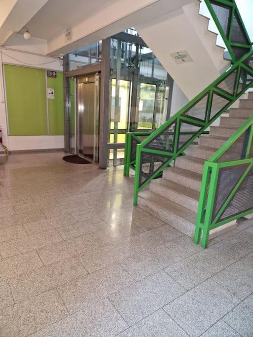 Studio Modern. Bucureşti Eksteriør bilde